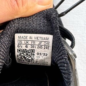 Adidas ultra 4D unisex men size 6.5 US